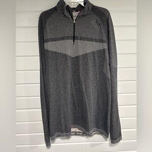 Quarter zip